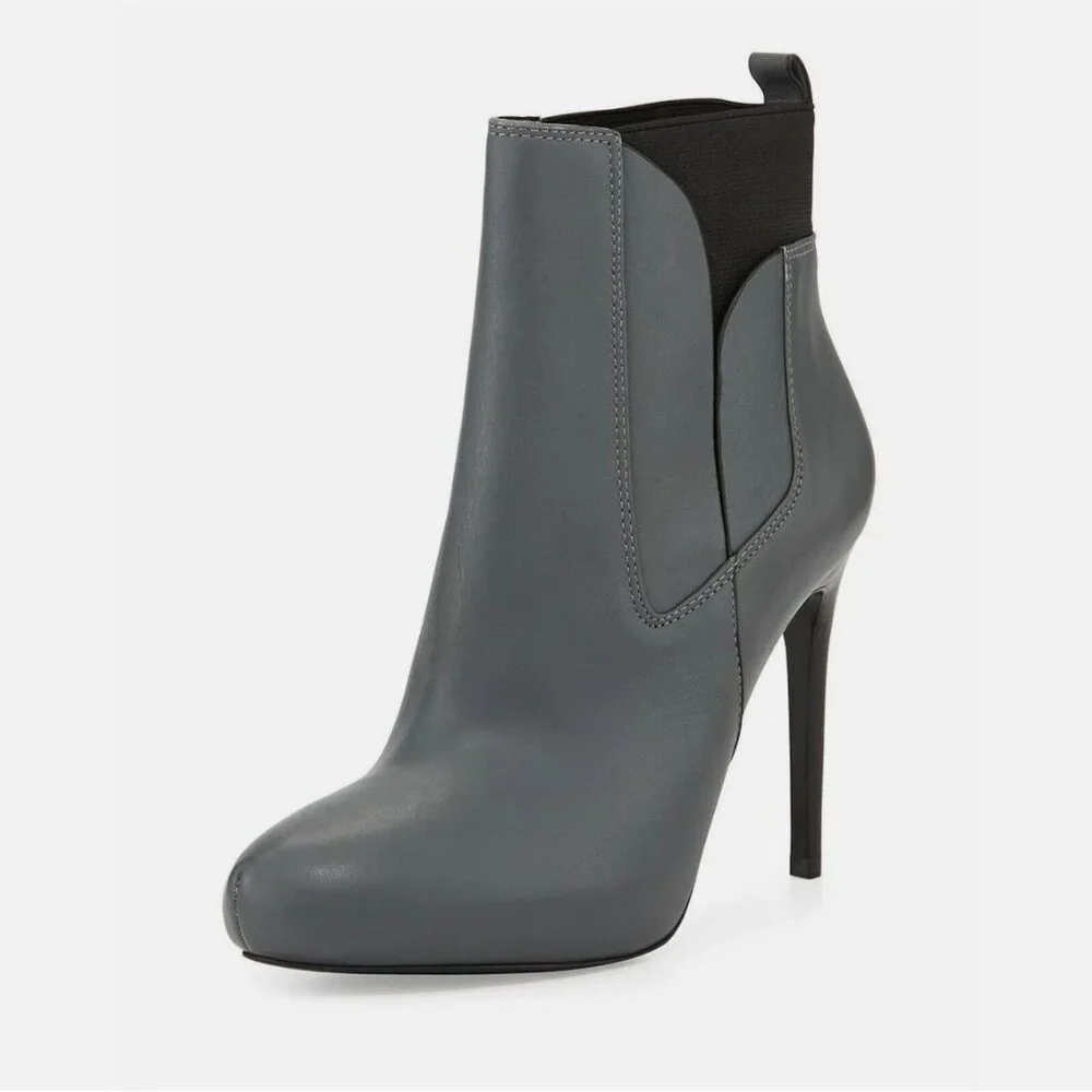 Charles David boot inspect 75